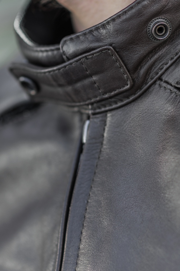 Shima Blake Black6.jpg