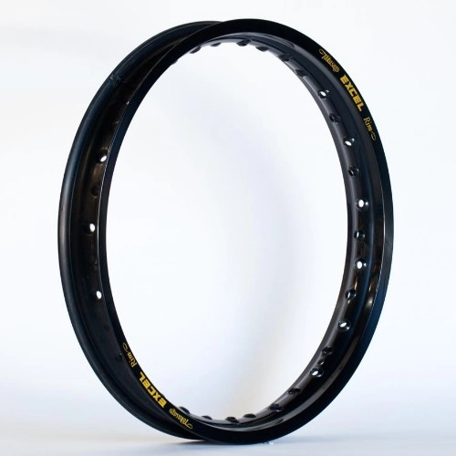Обід колеса FEK402U 18x2,15 Black