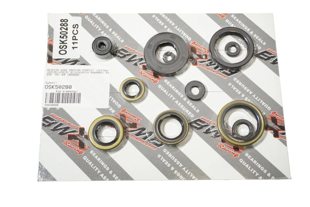 Сальники двигуна Bearing Worx OSK50288