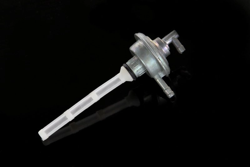 Кран паливний Inparts IP000063