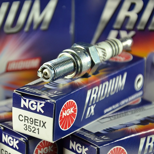 Свічка запалювання NGK 3521/CR9EIX
