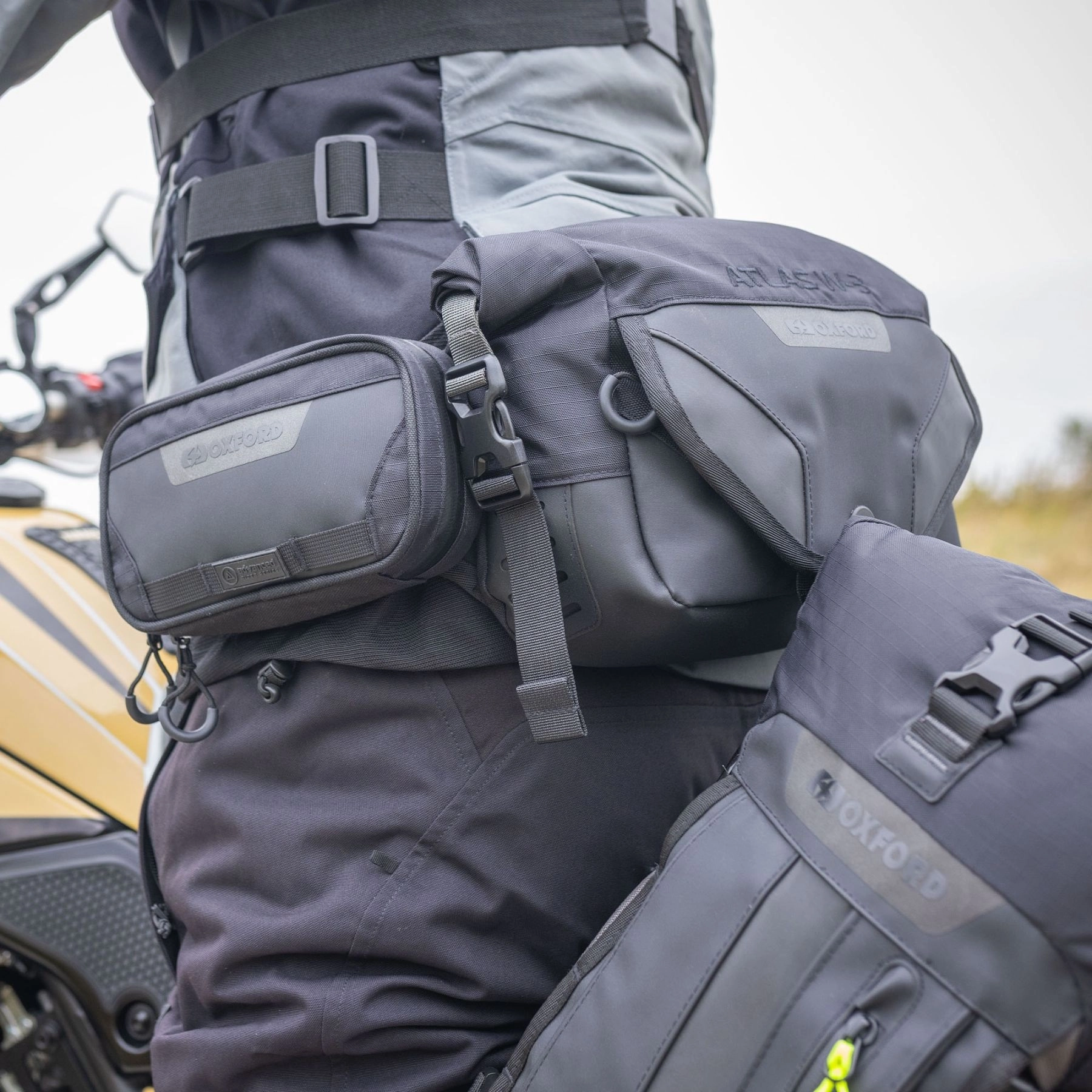 Сумка на пояс Oxford OL1005 Black