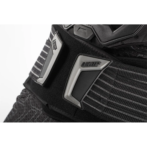 Моточерепаха Leatt Body Protector 5.5 Black