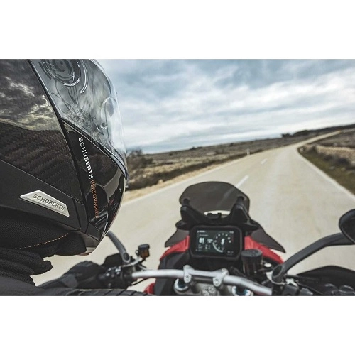 Шолом Schuberth C5 Carbon Ece Black Gloss