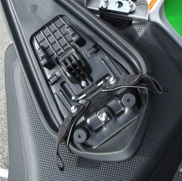 Набір кріплень Kriega Aprilia Tuono Factory Fit Kit