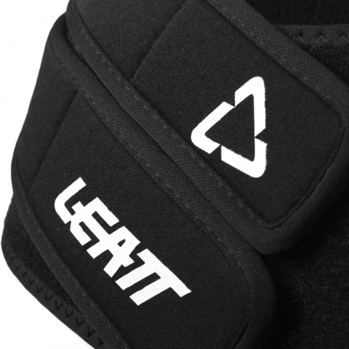 Захист пліча Leatt Brace R Black